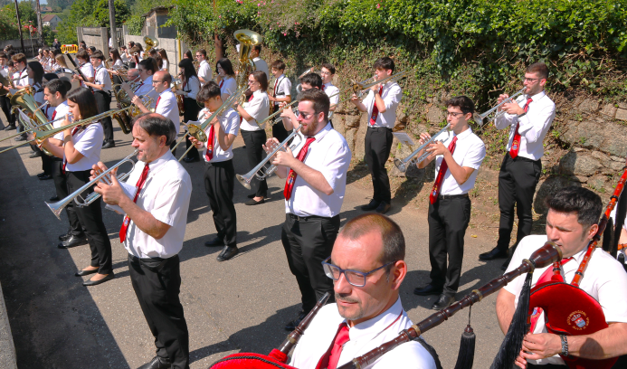 BANDAS